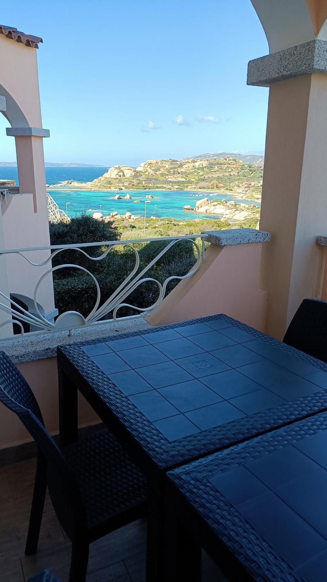 Appartamento Vista Mare Punta Tegge La Maddalena  Buitenkant foto