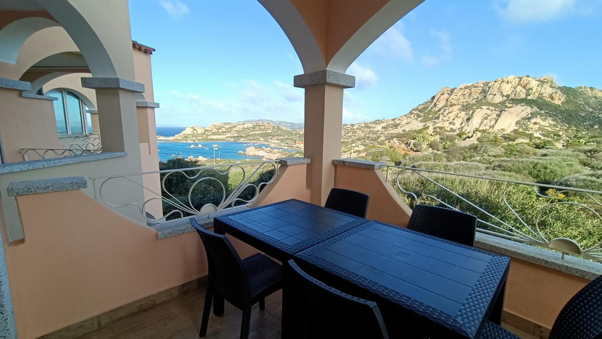 Appartamento Vista Mare Punta Tegge La Maddalena  Buitenkant foto