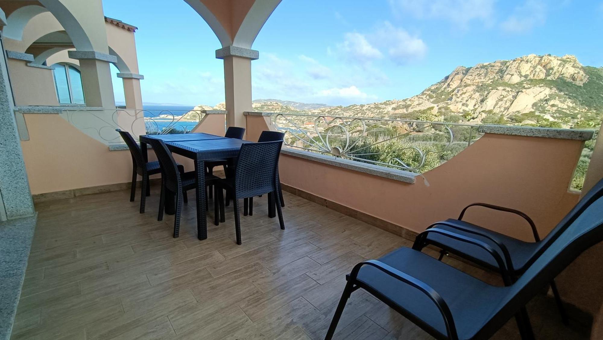 Appartamento Vista Mare Punta Tegge La Maddalena  Buitenkant foto