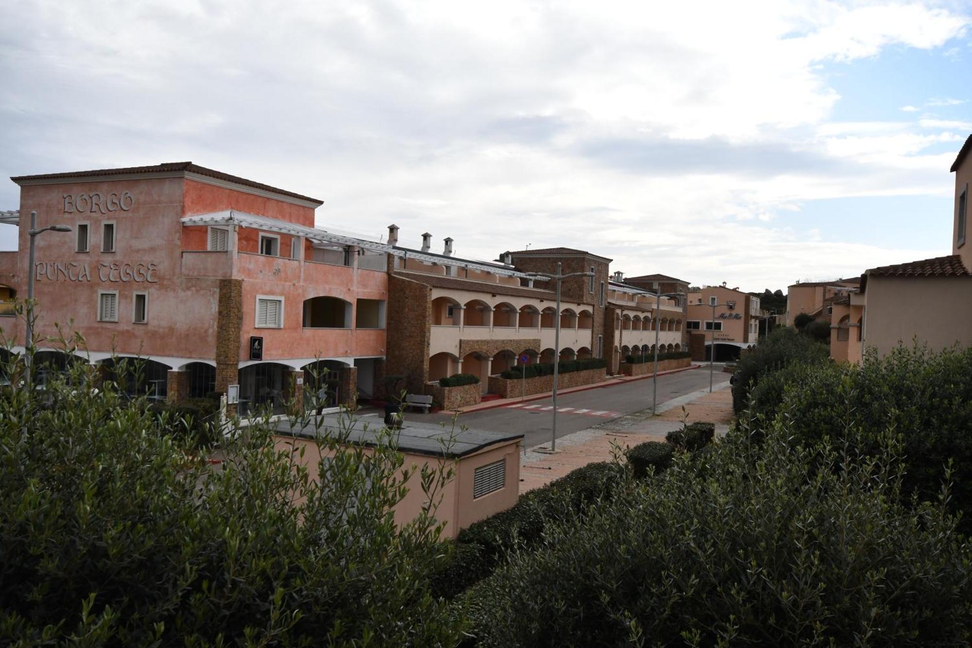 Appartamento Vista Mare Punta Tegge La Maddalena  Buitenkant foto