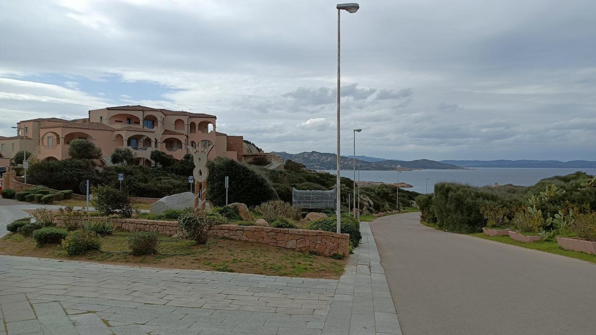 Appartamento Vista Mare Punta Tegge La Maddalena  Buitenkant foto